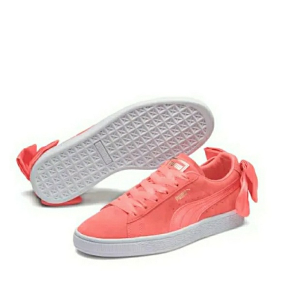 Puma Shoes - 🆕️PUMA Satin Bow Pink Suede Sneakers